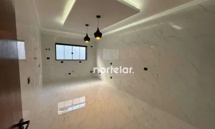 Sobrado localizado na vila constança, são paulo. com uma área total de 160 m², este imóvel é perfeito para quem busca conforto e espaço. ideal para fa