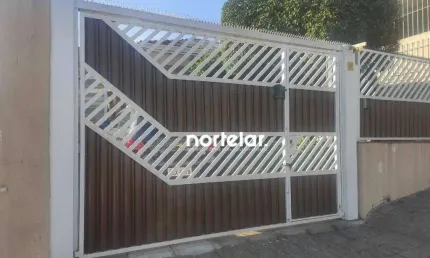 Casa com 2 quartos à venda, 170 m² por R$ 700.000 - Vila dos Remédios - São Paulo/SP