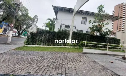 Casa comercial à venda na Avenida Pacaembu, Pacaembu, São Paulo