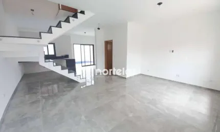 Sobrado com 3 dormitórios à venda, 135 m² por R$ 950.000 - Portais (Polvilho) - Cajamar/SP....