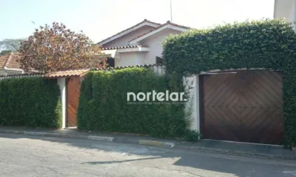 Sobrado com 6 dormitórios à venda, 250 m² por R$ 1.200.000,00 - Tremembé - São Paulo/SP