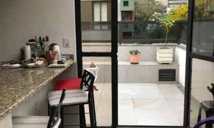 Apartamento DUPLEX de COBERTURA. 3 quartos  IMPERDÍVEL!