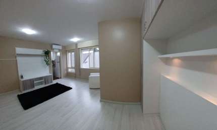 Apartamento com 1 dormitório à venda, 44 m² por R$ 359.000,00 - Farroupilha - Po