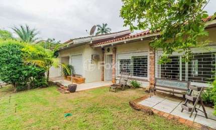 Casa com 3 dormitórios, 220 m² - Tristeza - Porto Alegre/RS