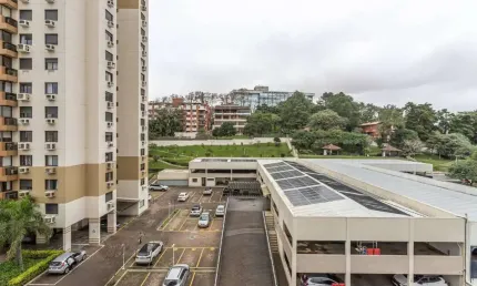 Lindo Apartamento com 3 dormitórios  sendo 1 em suíte e 2 vagas de estacionament