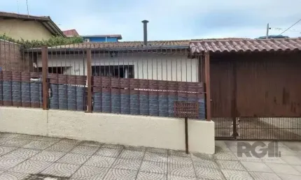 Casa com 2 quartos à venda na Rua Ventos do Sul, 700, Vila Nova, Porto Alegre