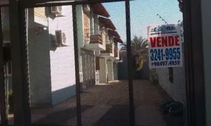 Casa com 3 dormitórios à venda, 118 m² por R$ 379.000,00 - Camaquã - Porto Alegr