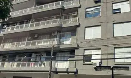 Apartamento com 3 quartos à venda na Avenida Venâncio Aires, 449, Santana, Porto Alegre