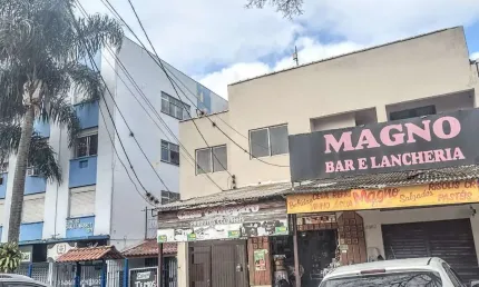 Prédio à venda, 381 m² por R$ 1.398.000,00 - Camaquã - Porto Alegre/RS