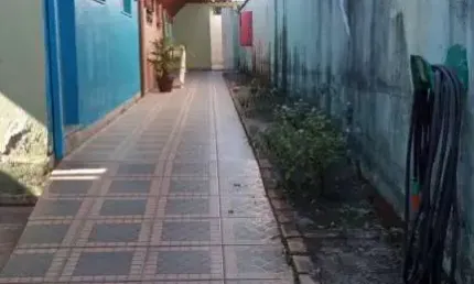 Casa com 2 quartos à venda na Rua Um, 1, Santa Helena, Contagem por R$ 200.000