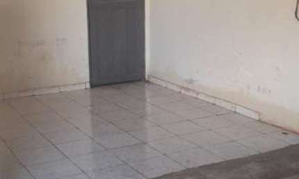 Casa com 2 quartos à venda na Bueno, 105, UDR, Nanuque por R$ 140.000