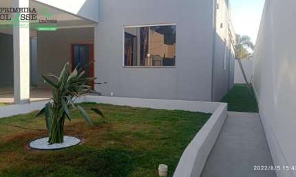 Casa em condomínio fechado com 3 quartos à venda na Açucenas, 68, Jardim de Alah, Mateus Leme por R$ 600.000