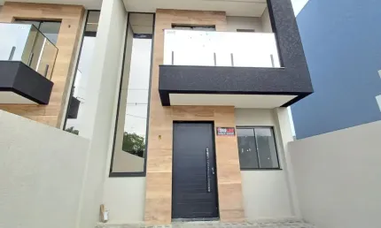 Casa com 3 quartos à venda na Rua Francisco José Silvano, Centro, Matinhos