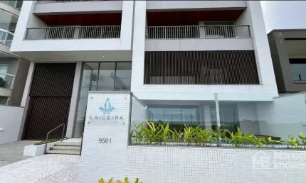 Cobertura com 3 quartos à venda na Avenida Beira Mar, 9561, Costa Azul, Matinhos