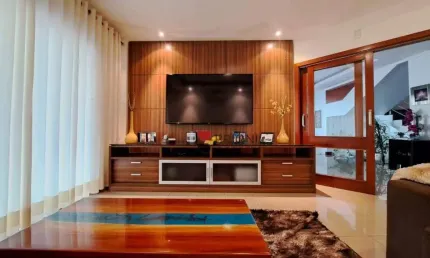 Casa para Locação no Jardim Canadá, em Ribeirão Preto/SP I Imobiliária em Ribeirão Preto I Brioni imóveis