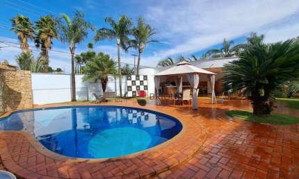 Casa para Locação no Jardim Canadá, em Ribeirão Preto/SP I Imobiliária em Ribeirão Preto I Brioni imóveis
