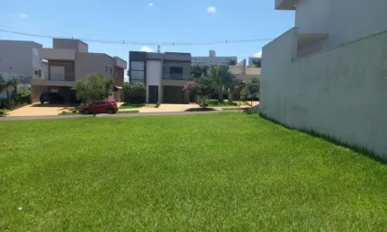 Terreno à venda 306m2 em condomínio Quinta da Primavera Praça das Flores, em Ribeirão Preto/SP I Imobiliária em Ribeirão Preto I Brioni Imóveis