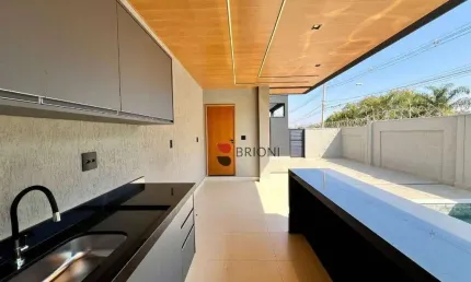Casa térrea alto padrão no Condomínio San Marco – Ilha Genova 200m², 3 quartos/suíte à venda, em Ribeirão Preto/SP I Imobiliária em Ribeirão Preto