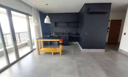 Apartamento alto padrão com 84m², 2 quartos/suítes para locação no Edifício Le Monde em Ribeirão Preto/SP I Imobiliária Brioni imóveis