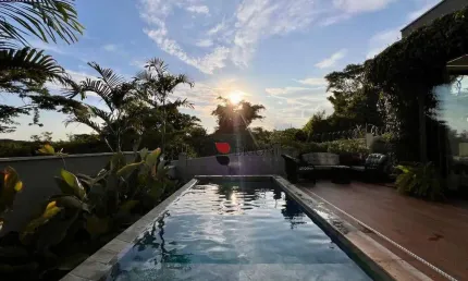 Casa térrea alto padrão com 245m², 3 quartos/suítes à venda no Condomínio Alphaville 2 em Ribeirão Preto/SP I Imobiliária Brioni imóveis