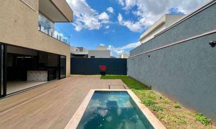 Casa alto padrão com 230m², 3 quartos à venda no Condomínio Vivendas da Mata em Ribeirão Preto/SP I Imobiliária Brioni imóveis
