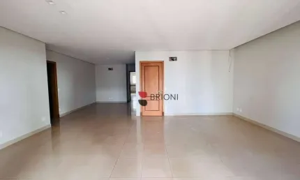Apartamento com 3 Quartos para alugar, 217m² - Cidade de Petrópolis
