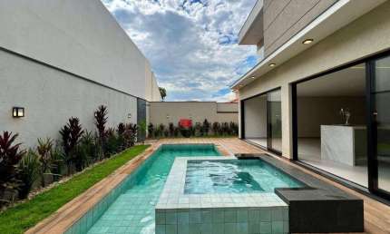 Casa sobrado de Alto Padrão com 5 suítes à venda no Condomínio Alphaville 3, em Ribeirão Preto/SP I Imobiliária em Ribeirão Preto I Brioni Imóveis