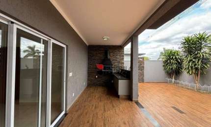 Casa com 3 quartos para alugar, 180 m², Vila do Golf em Ribeirão Preto/SP I Imobiliária Brioni imóveis