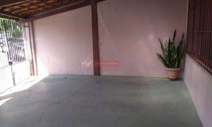 Casa terrea para locação e venda, com 2 dorm, sala, coz, 2 vagas, quintal. Oportunidade