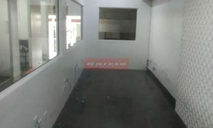 LOJA COMERCIAL PARA LOCAÇÃO, LADO HOSP CAMPO LIMPO COM 175M, COM 8 SALAS, 1 COZ, 3 BANH