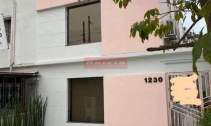SOBRADO NO BROOKLIN COML E  RESIDENCIAL A VENDA,  COM 4 SALAS,  2 BANHEIROS, 2 VGS