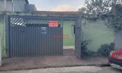 Casa térrea em excelente localização e valor abaixo do mercado