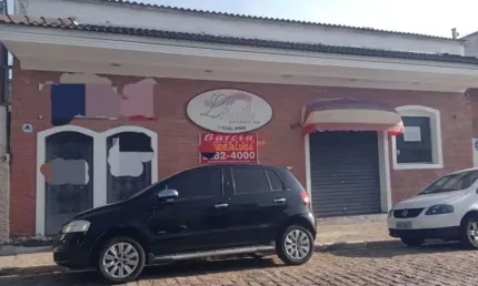 Casa terrea comercial com 400m2, na Chacara Santo Antonio. Oportunidade
