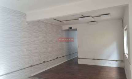 Sobrado 5 salas, Edícula , à 200 mt do Shopping Morumbi, para locação comercial