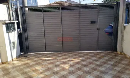 Sobrado ch. sto antonio , 2 dorm , sala . cozinha , área de serv. 2 vagas . oportunidade ..
