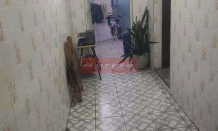 SOBRADO BEM LOCALIZADO, 3 DORMITÓRIOS E 2 VAGAS DE GARAGEM