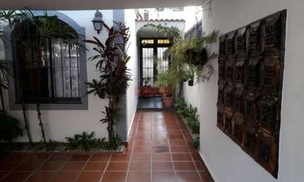 Lindo sobrado p venda com 150m², 3 dorm, 3 suites, sala, coz, armarios, edicula. Oportunidade