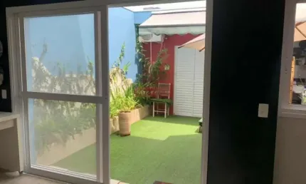Agradável casa na vila cruzeiro, 2 dorm, 2 vagas, 1 sala, 2 banheiros.