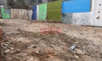 Terreno a venda no jd sao luiz , com 304 m²  próximo o feirão, mercados, grupo escolar, bancos...