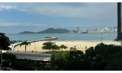 Apartamento à venda no bairro Pioneiros - Balneário Camboriú/SC