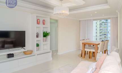Apartamento com 3 quartos à venda na Praça Olívio Amorim, 112, Centro, Florianópolis