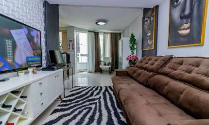 Apartamento à venda no bairro Pioneiros - Balneário Camboriú/SC