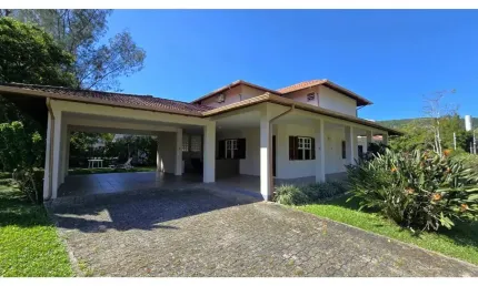 Casa à venda no bairro Ponta das Canas - Florianópolis/SC