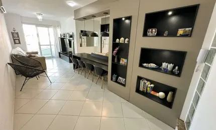 Apartamento à venda no bairro Ingleses do Rio Vermelho - Florianópolis/SC