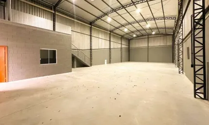 Barracão / Galpão / Depósito para alugar na Rua Deputado Pinheiro Júnior, 2161, Umbará, Curitiba
