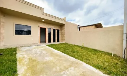 Casa com 3 quartos à venda na Rua Marina Teixeira da Cunha, 75, Umbará, Curitiba por R$ 470.000