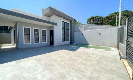 Casa com 2 quartos à venda na Rua Pêra, 150, Eucaliptos, Fazenda Rio Grande por R$ 680.000