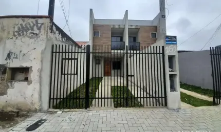Casa com 3 quartos à venda na Rua Cipriano Barata de Almeida, 161, Sítio Cercado, Curitiba por R$ 480.000