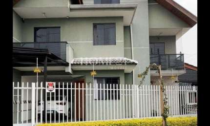 Casa com 3 quartos à venda na Rua Coronel Domingos Theodorico de Freitas, 220, Sítio Cercado, Curitiba por R$ 650.000