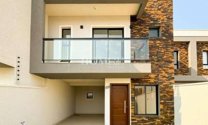 Casa com 2 quartos à venda na Rua Oswaldo Ramos de Souza, 231, Umbará, Curitiba por R$ 630.000
